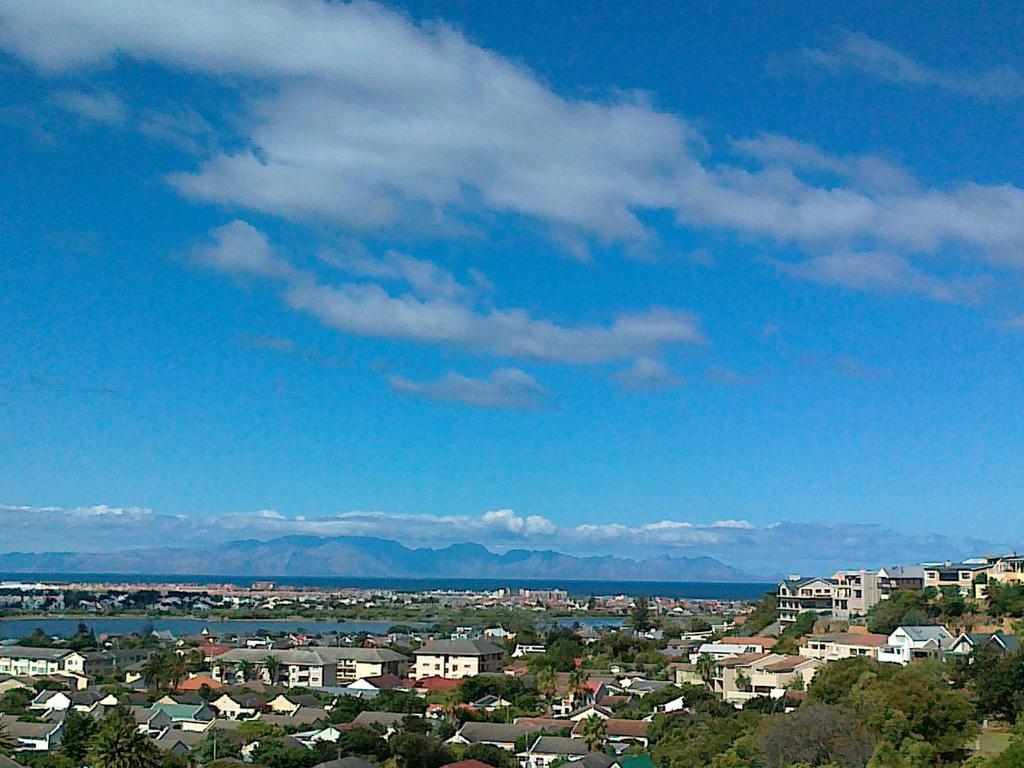 Lakeside Lodge Muizenberg Bilik gambar